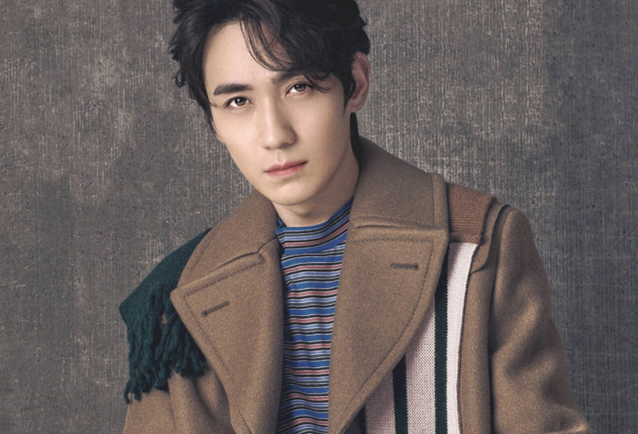 朱一龙|朱一龙没有日新月异的绯闻，没有大同小异的人设，他似乎是佛系