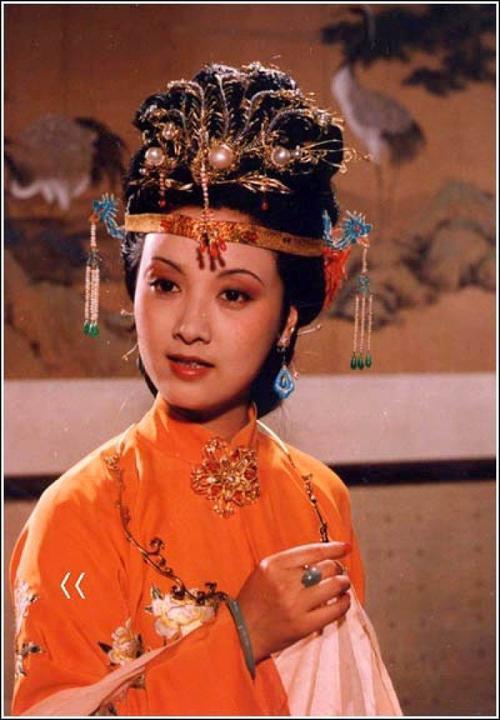 樱子讲故事 秦可卿临死托梦，事关贾府百年大计，王熙凤为什么没有重视？