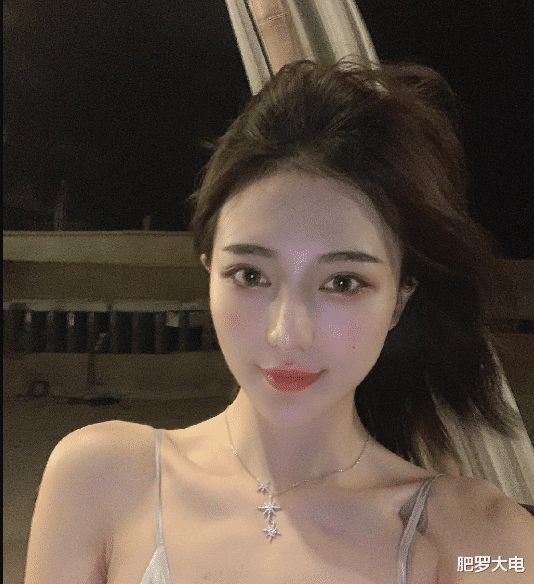 富二代|项思醒被爆是女海王？与男友相恋2年半，转眼和富二代订婚，王思聪都来吃瓜了