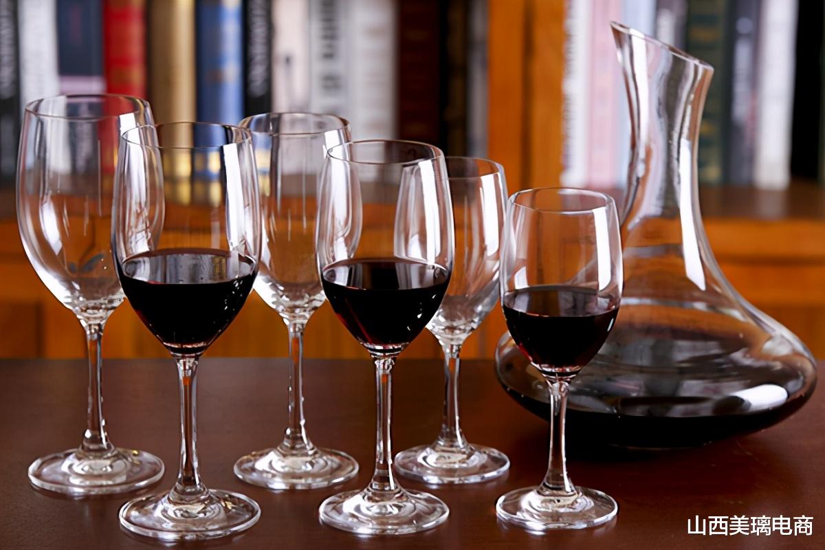 山西美璃电商 红酒杯是越薄越好吗？什么样的红酒杯是好酒杯？