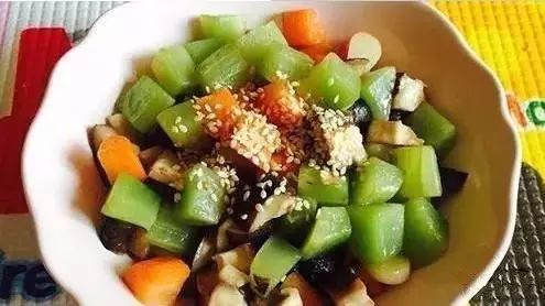 微健康，吃莴笋加它，三高降得快！简单实用，家家必备