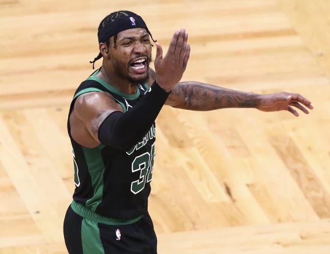 奥拉迪波 从4500万到240万底薪，奥拉迪波成最大输家，火箭3换1交易赚了