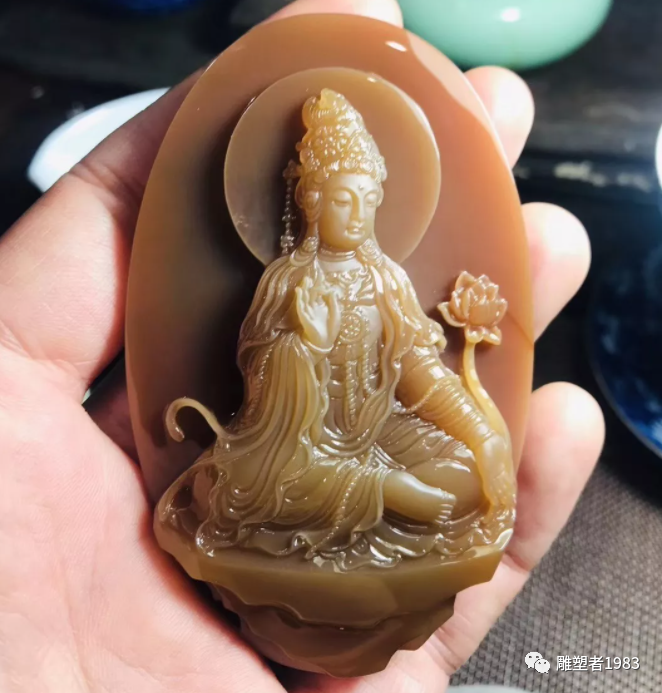 玉雕|极品玉雕观音像，美到窒息
