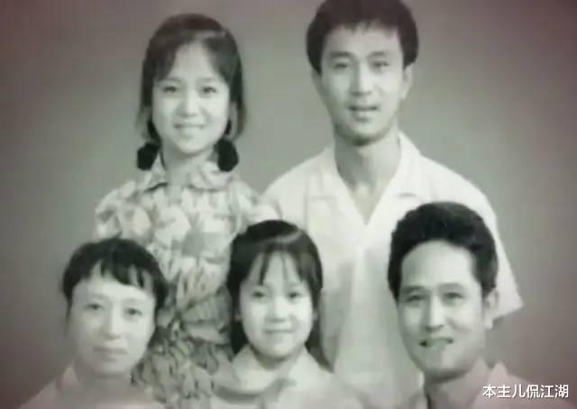 刘莉莉|母亲专业户刘莉莉：嫁“炊事班”大周，巅峰期放弃事业，美国生女