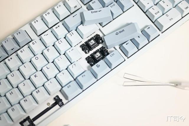 vivo|顏值實力并存，性價比首選，上手體驗杜伽K310機械鍵盤