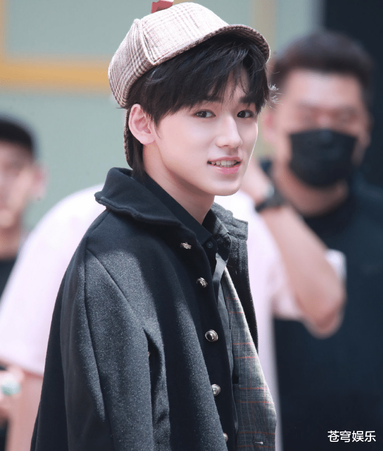 杨紫|《萌探探探案》路透，宋亚轩扮侦探好萌，我却深陷杨紫仙女造型！