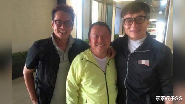 谭咏麟|港媒采访曾志伟对谭咏麟事件的看法，他笑而不语快速躲闪镜头