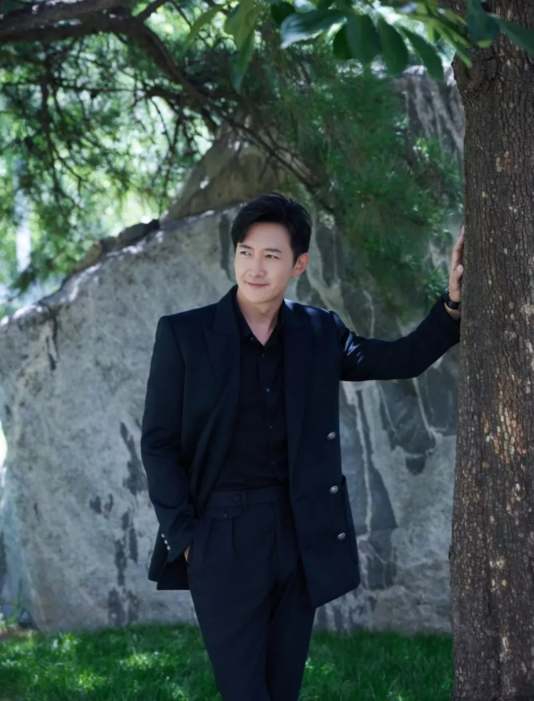 娱乐圈|他一翻红，丑人横行、流量当道的娱乐圈终于有救了！