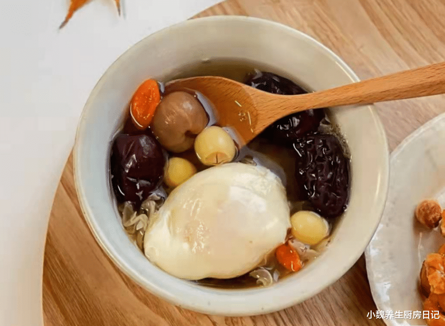 健脾|贫血最怕喝这汤,简单煮一锅,补气又补血,脸色越来越红润