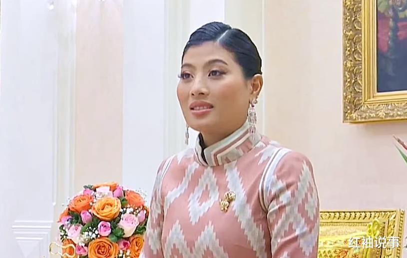 思蕊梵|?泰国公主旗袍造型绝美，宛如民国名媛千金，代替苏提达接见外宾