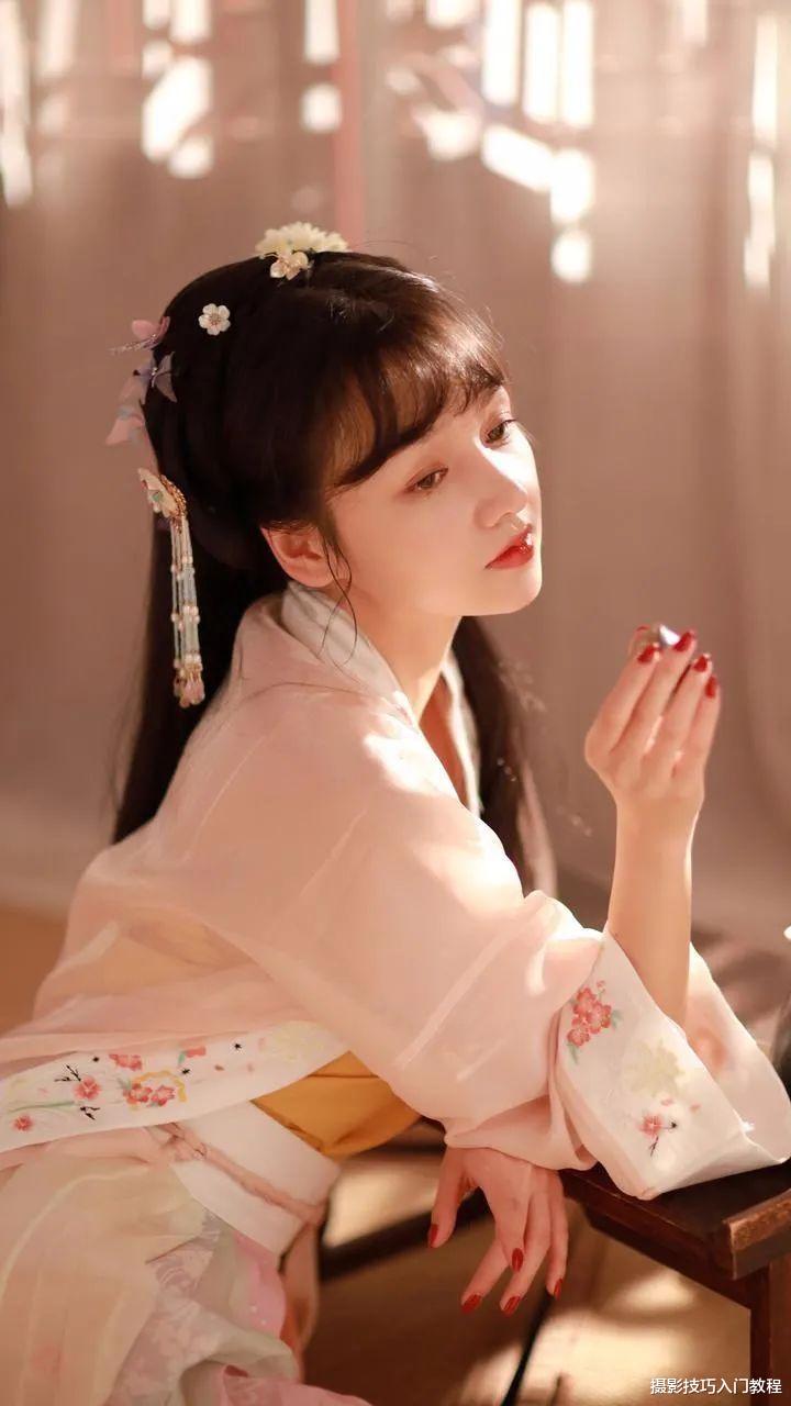 拍照技巧：古风人像怎么拍才能更有风韵？