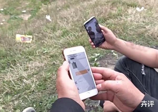 朱之文|拉面哥爆火，大衣哥露出了“真面目”，怎么看都不像老实人