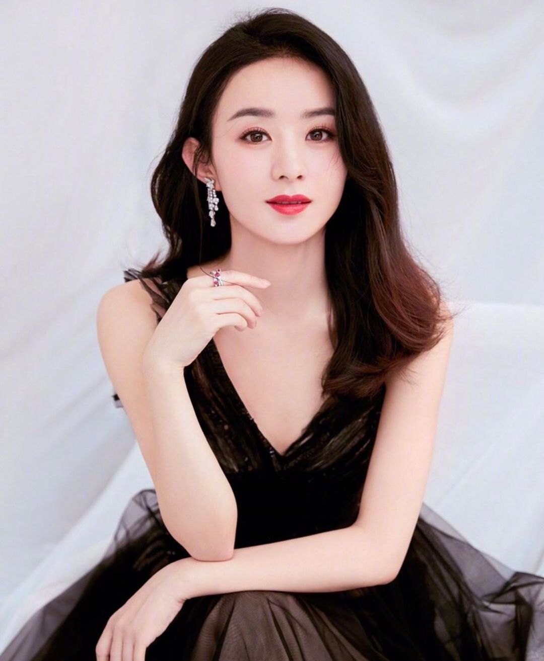 宇文玥|《楚乔传2》筹备开拍，宇文玥终于从冰河爬出，脸被泡蜕皮