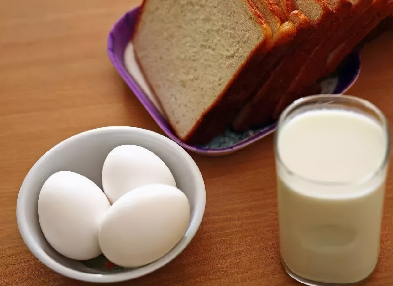 钟南山|85岁钟南山公开三餐饮食原则：做到“3吃3不吃”，难怪胃好身体好