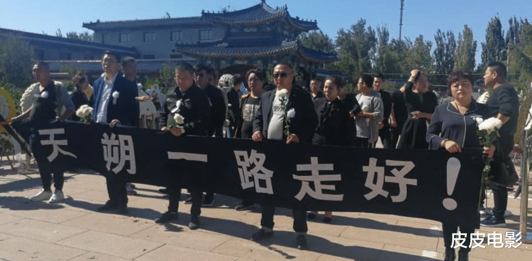 王晶|十位坐过牢的明星，有人曾潜逃13年，有人如今拿影帝，成优质偶像