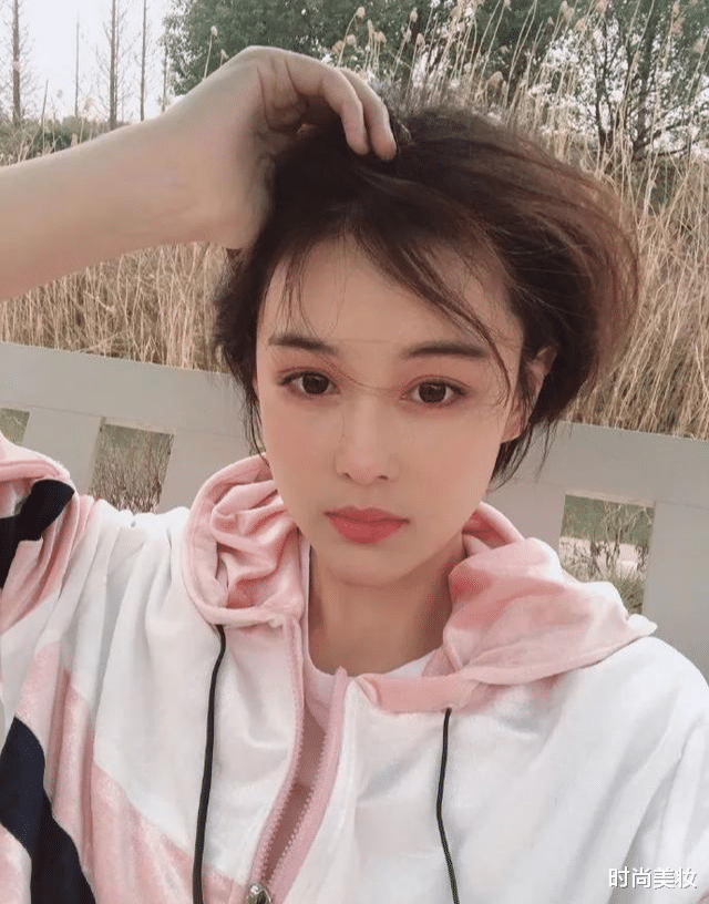 面霜|嫁给了爱情的袁咏仪，发素颜照都敢不加滤镜，这样保养好用还不贵