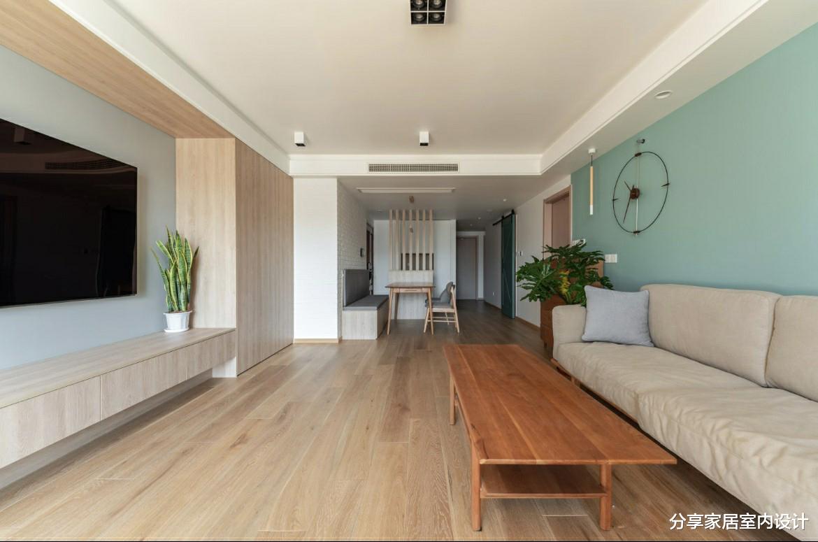 135平三居室，夫妻俩花大量心思设计，打造一家四口幸福新生活