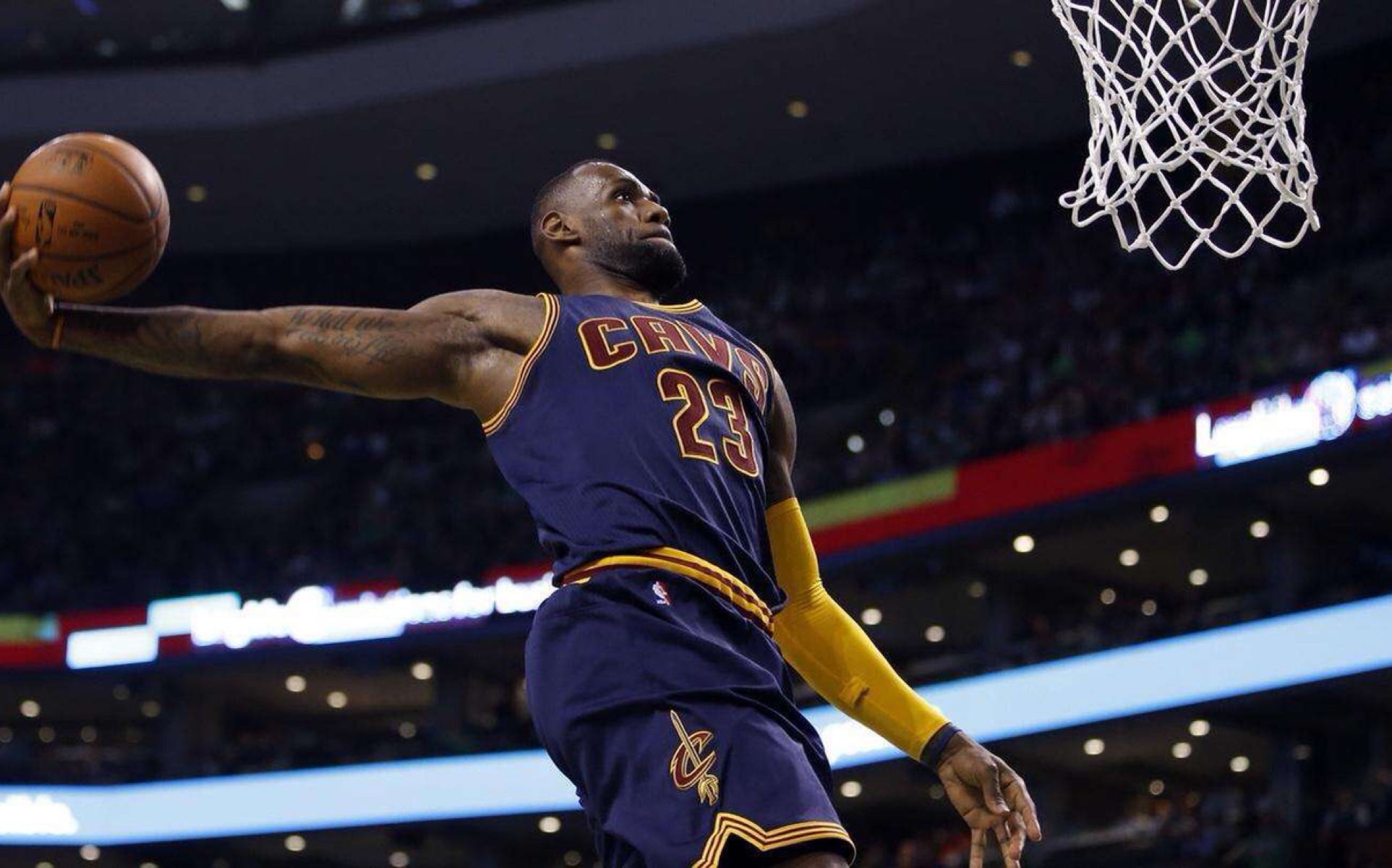 科比·布莱恩特|NBA历史得分榜前十球员的生涯最高单场得分,科比81分仅排第二