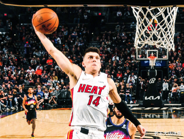 周海濱|30分+31分+32分+33分，聯(lián)盟第一！頭號替補太猛，又帥又能打