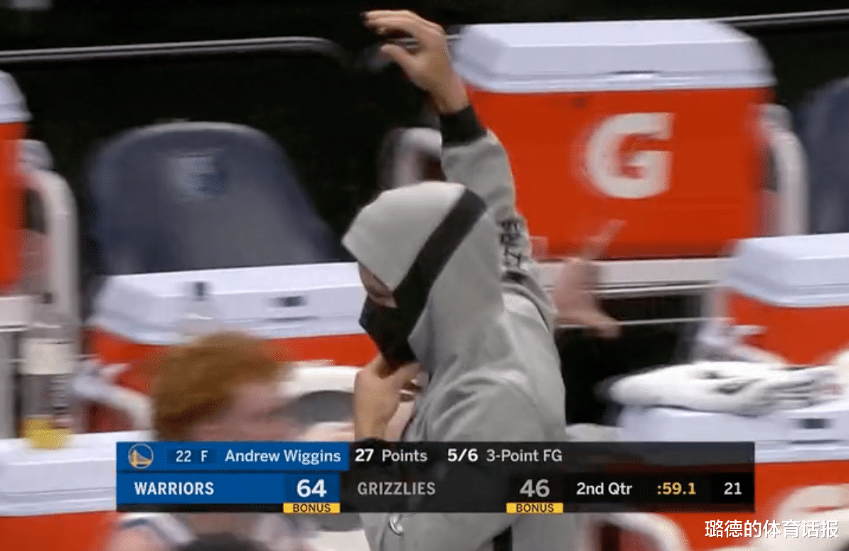 維金斯|枸杞換紅牛！24投40分，維金斯大爆發(fā)，撤步三分庫里起立歡呼