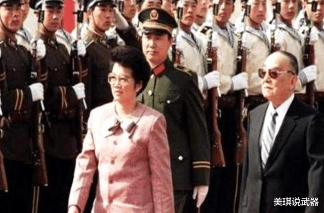 全球首位華人女總統！以中國人身份自豪，上任就讓美軍撤離-圖5