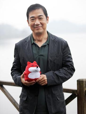 张国立|1972年，张国立与尸体同睡4晚，头发一夜掉光，至今不敢回忆