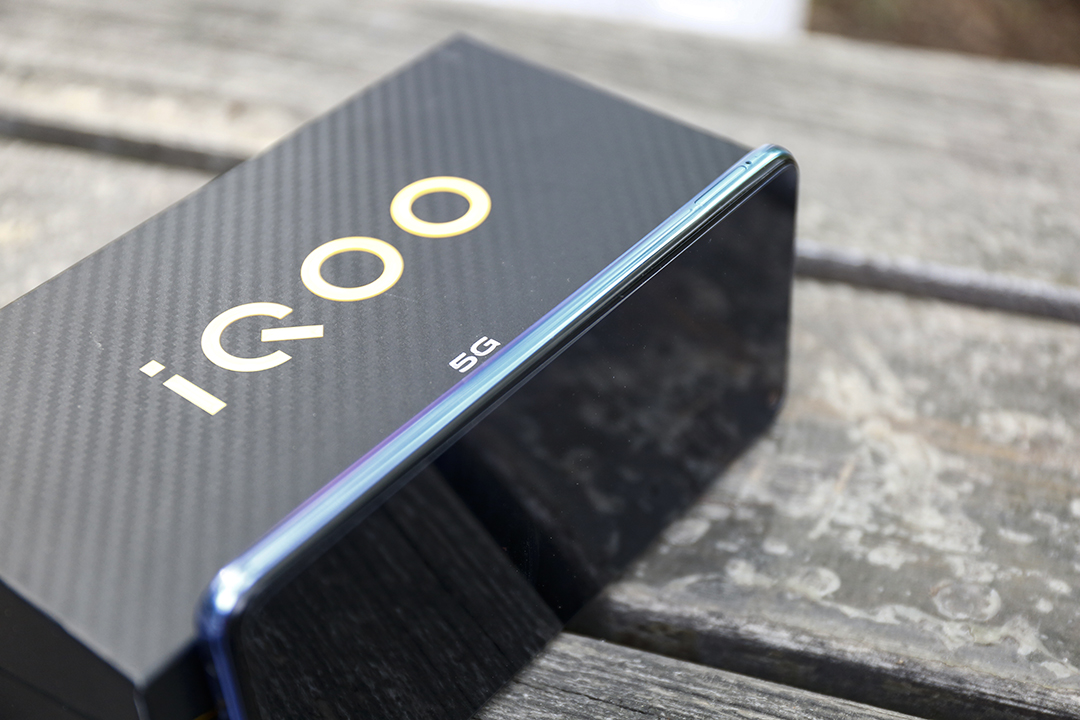 电动牙刷|iQOONeo3测评：来流畅电竞游戏体验