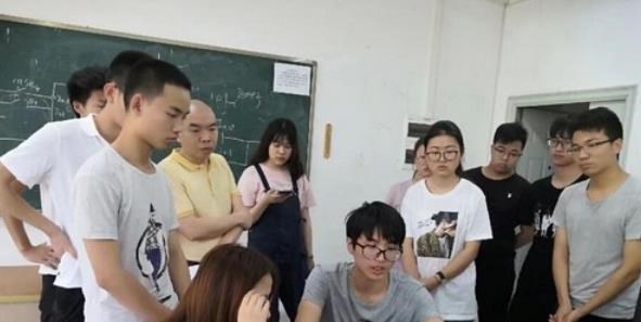 大学|211大学名字太“土”，常被误认为是三本学校，或适合高考生捡漏