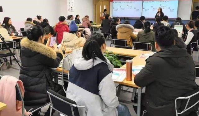 |2022年国考笔试落幕，如果考不到这个分数，进面可能有点“悬”