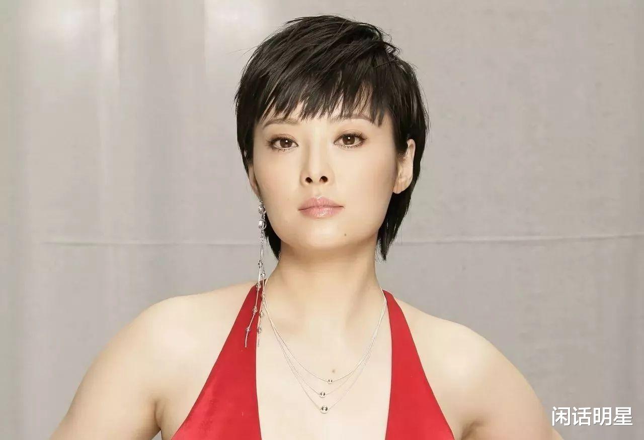 袁立|嫁过3个男人，做小三被人妻怒扇耳光，女星生命中的6个男人