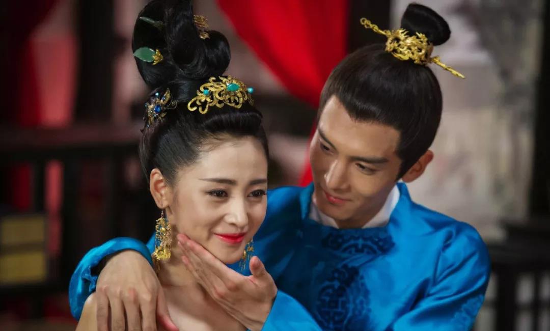 张天爱|张天爱，别“凹”了，清醒一点好吗？