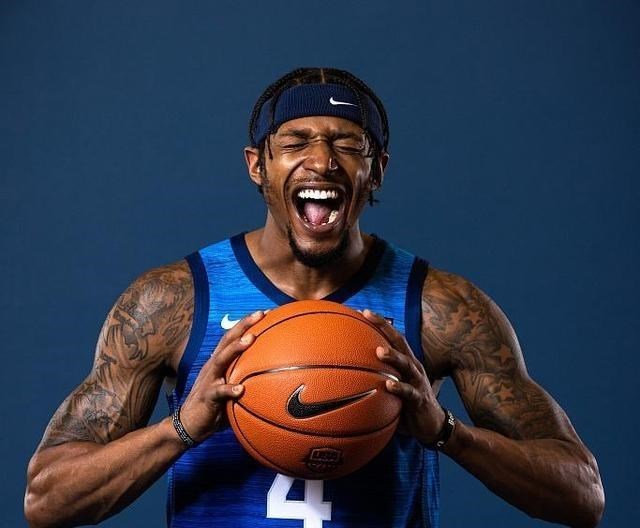 木莲点妈妈|美国男篮定妆照曝光！利拉德冷酷，杜兰特气质逼人，格林很聪明