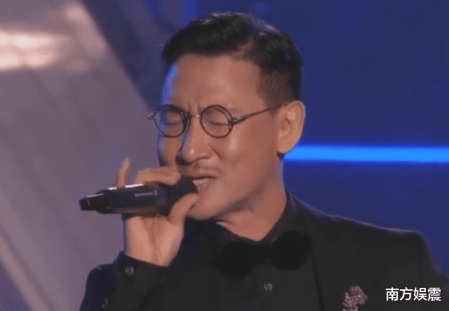 张学友|张学友被香港导演嘲讽唱功水平，引发网友众怒