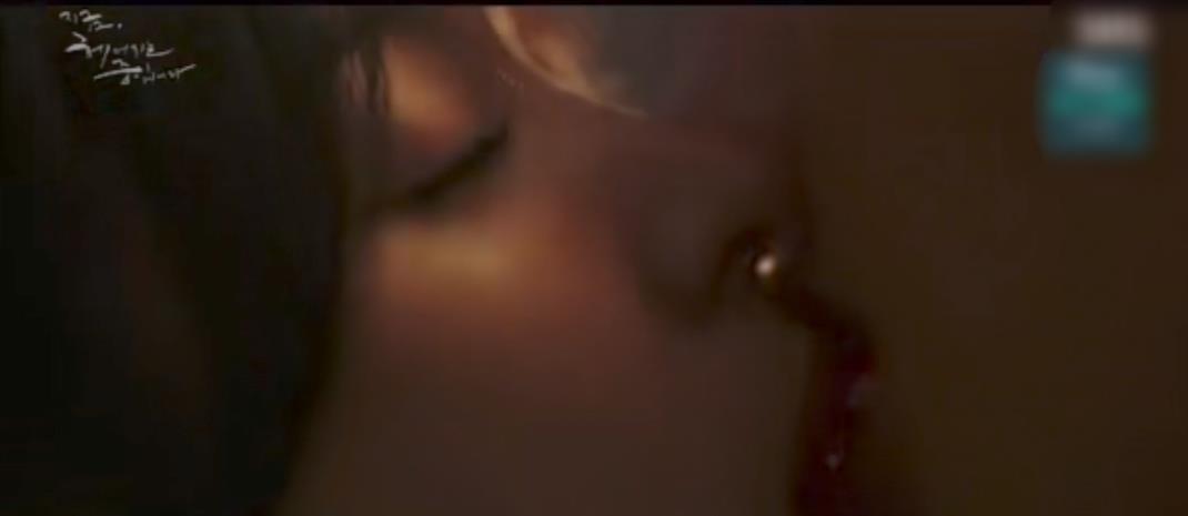 宋慧乔|宋慧乔新剧《现在，正在分手中》第一集就上演19禁，尺度之大