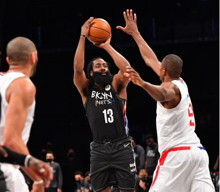 詹姆斯·哈登|仅得23分仍该夸!哈登3大数据领跑两队:低位锁死小卡+制胜长传太秀