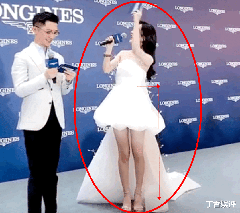 赵丽颖|赵丽颖出席线下活动，生图下显露真实颜值，这身材比例我看愣了