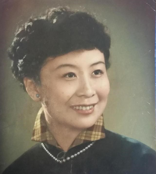 京剧|这两位京剧名家不仅仅是京剧大师的传人还成了他们的儿媳妇