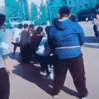 “女友和我分手跟别人睡了现在又回来，我还能要她吗？”哈哈哈神评亮了！