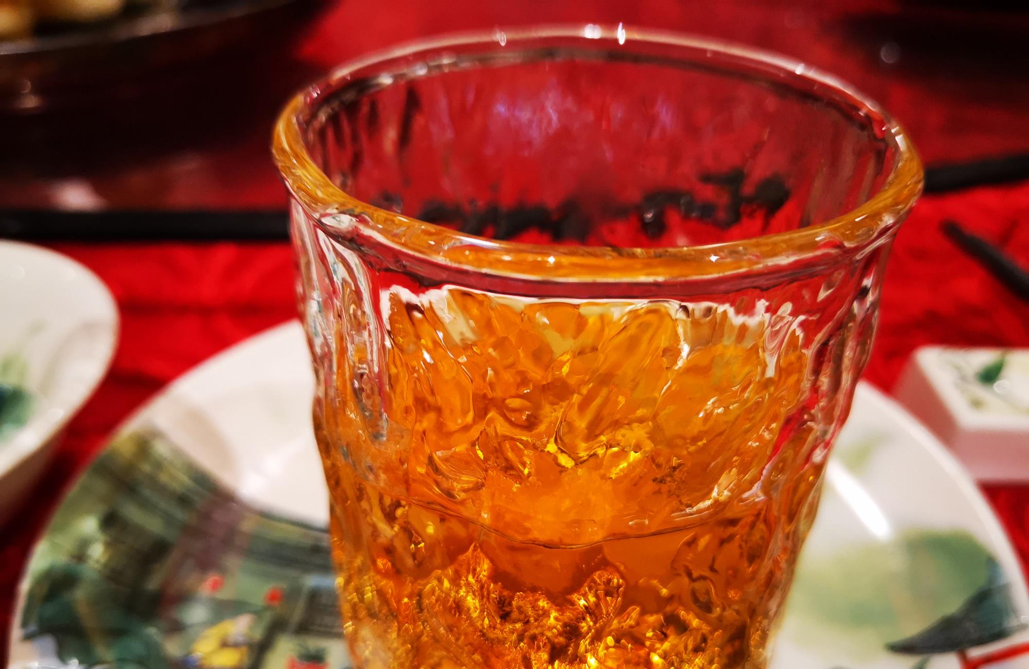 即兴的爱|#探店打卡#龙井路上茶人村。来杭州必吃餐厅首位。蝉联两届必吃榜