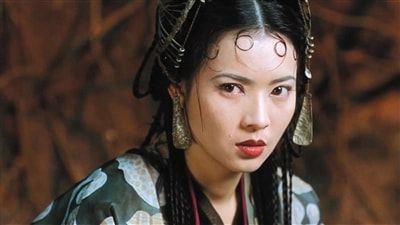 陈小春|5位娱乐圈的“穷明星”，陈小春蔡少芬在榜，蓝洁瑛靠捡垃圾度日