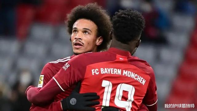 拜仁慕尼黑|5-0之后4-0！拜仁又踢疯了，莱万打破49年尘封纪录+追平C罗