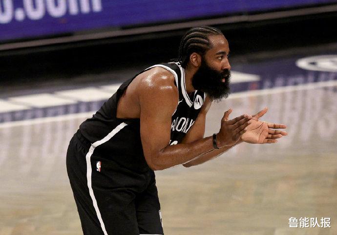 篮网队|单节狂轰40分挡不住！篮网神射爆发外线4中4，哈登看戏0出手