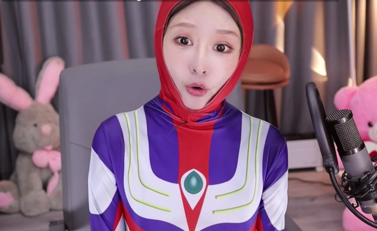 Cosplay|女主播cos奥特曼，各个妖艳十足！呆妹二愣子，林七七傻气满满