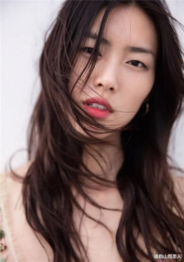 发型|奔四的女人尽量别留短发，很土！推荐这5款发型，太减龄！