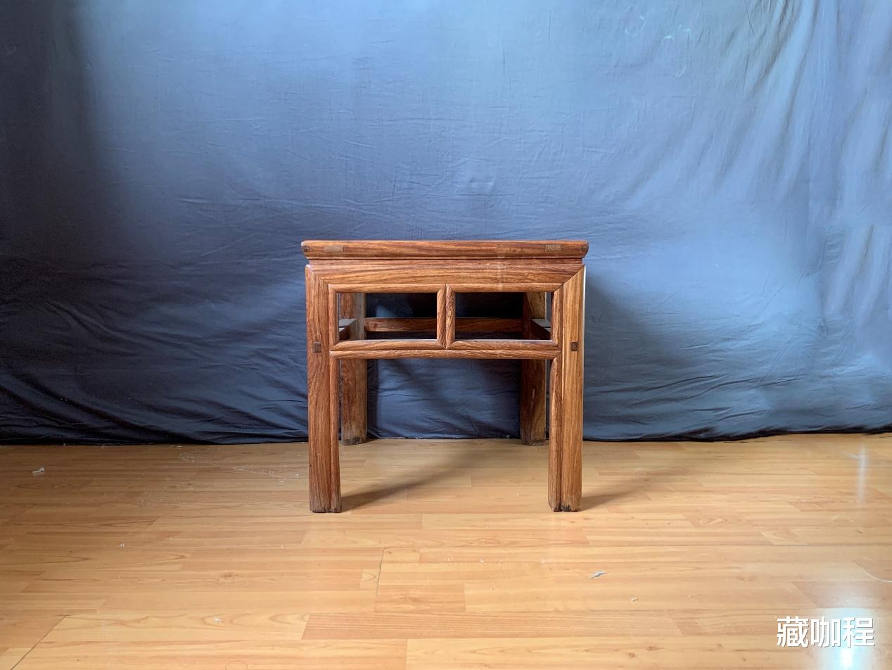 |追求全黄的年代，黄花梨满彻方凳坐板后配