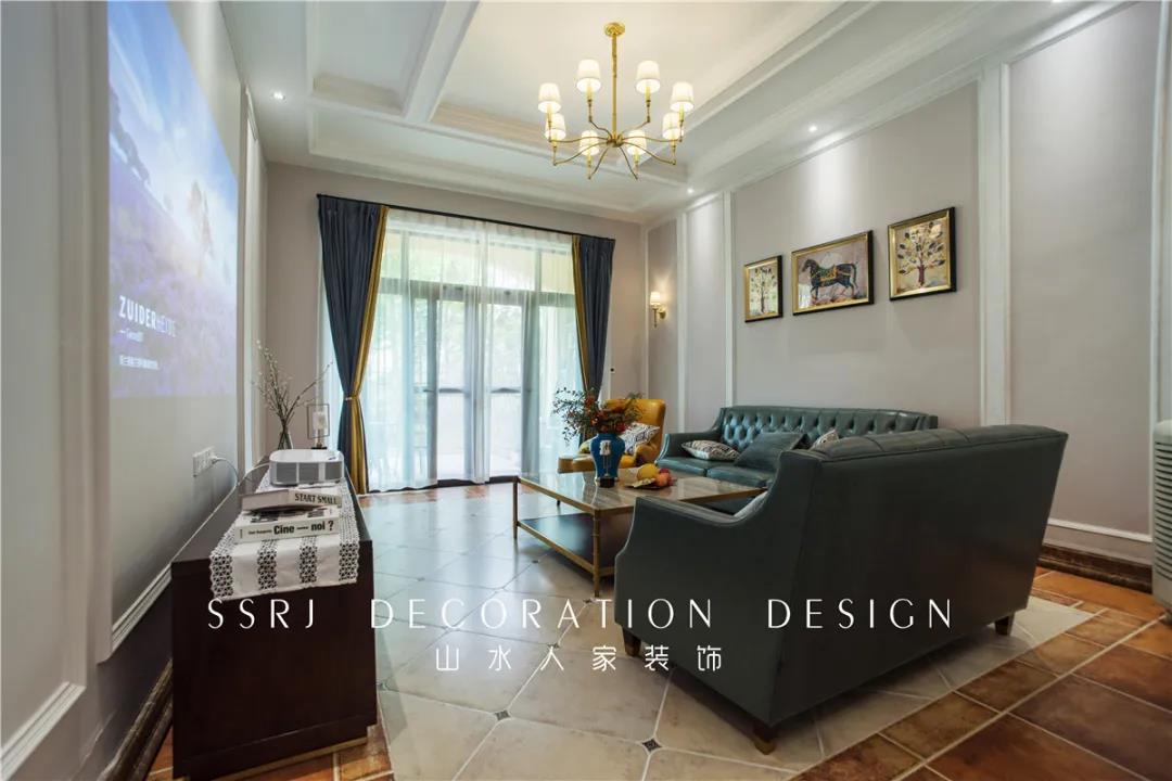 |300平法式独栋别墅案例赏析 背景墙搭配pu线条更显精致!