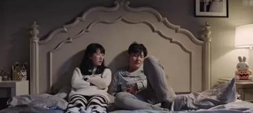 郭京飞|参观郭京飞生活中的家，家里还摆着钢琴，古色古香像欧洲古堡