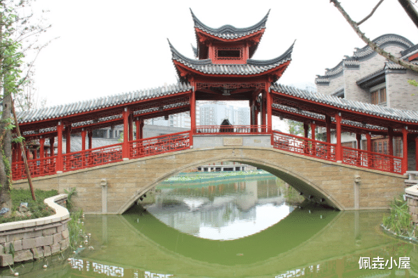 四川省 四川4A景区“犯了众怒”，遭质疑吐槽，美景虽好，可不要膨胀哦！