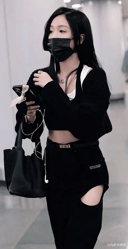 穿衣搭配|吴宣仪公主切遭嫌弃?迷人小蛮腰却输给穿搭?网友:欣赏不来