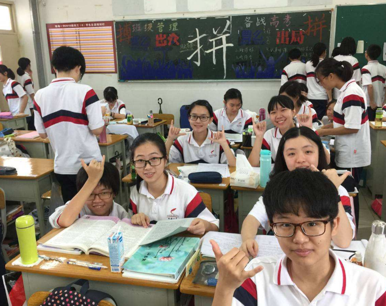 高考|学生迎来坏消息，2022年可能成转折点，家长很发愁，但还有好消息